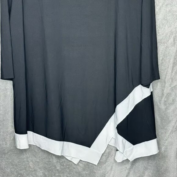 Creation 3X Shirt Top Black Solid 3/4 Sleeve Scoop Neck Asymmetrical Hem Stretch - Picture 2 of 6